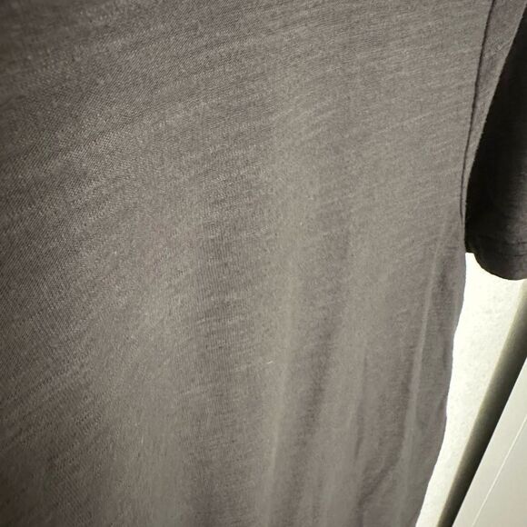 Elwood Charcoal Gray Short Sleeve Tee with Crew Neck - Picture 2 of 6